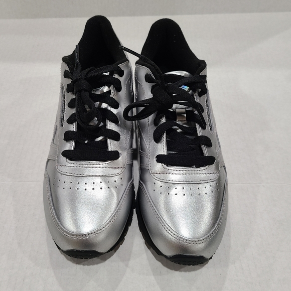 Reebok Classic leather Women's sneakers Size 8 - Picture 3 of 8